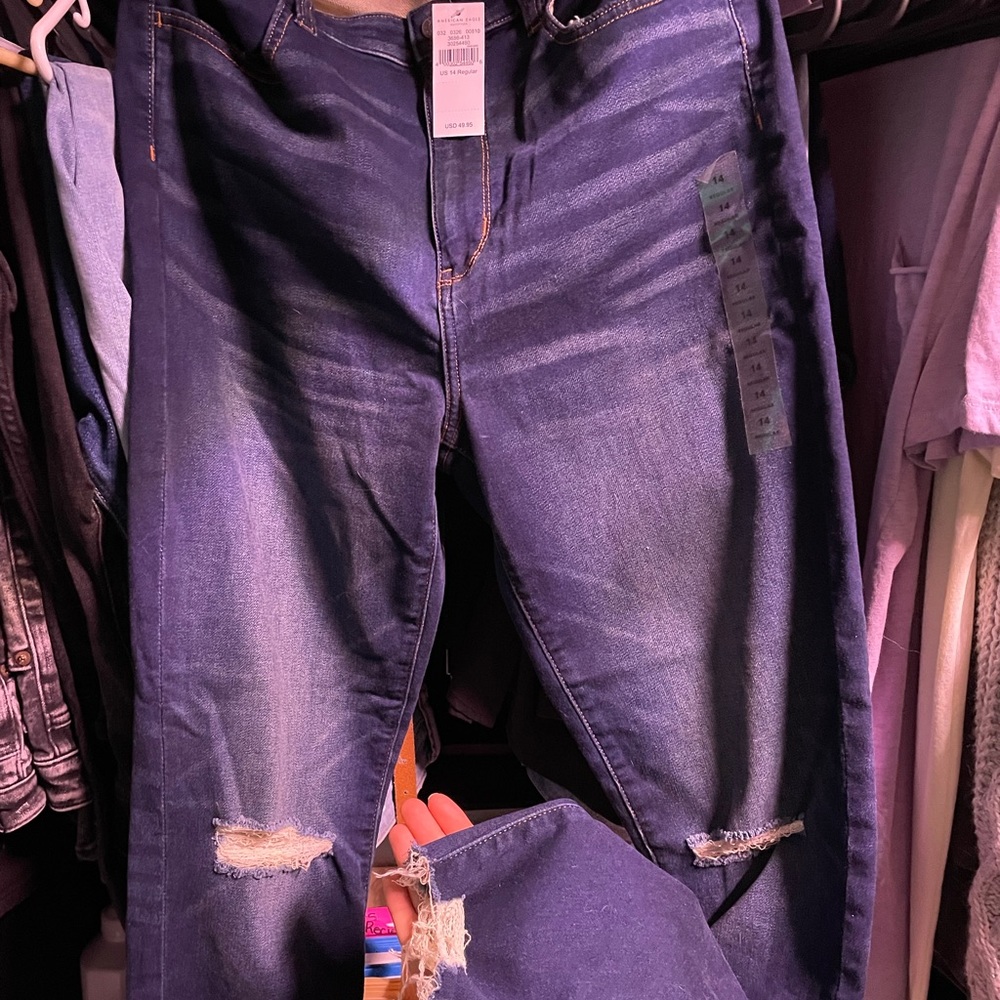 American eagle ripped jeans